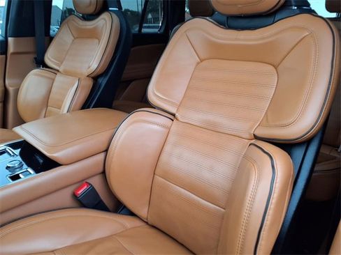 Certified 2022 Lincoln Aviator Black Label image 6