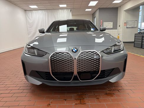 Used 2026 BMW i4 xDrive40i w/ Premium Package AWD/4WD image 6