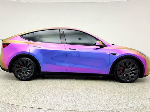 Used 2021 Tesla Model Y Performance AWD/4WD image 4