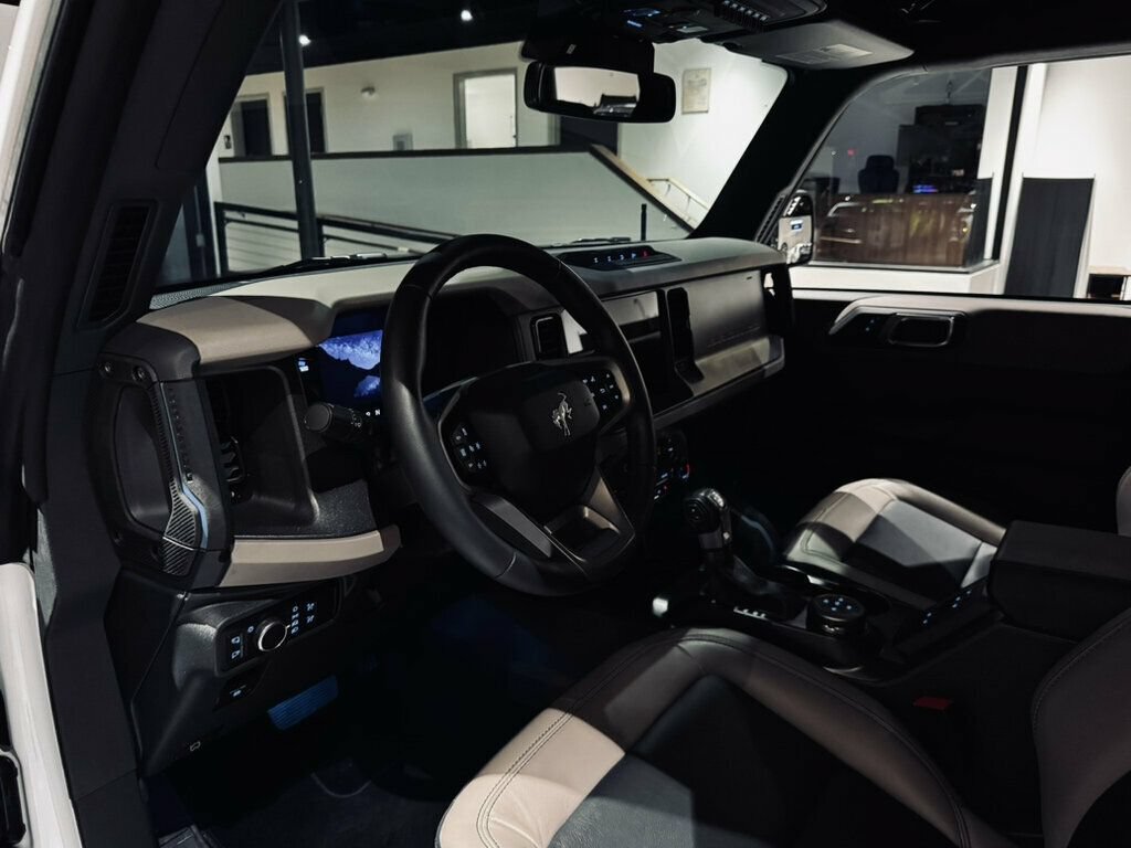 Used 2024 Ford Bronco Wildtrak AWD/4WD image 10
