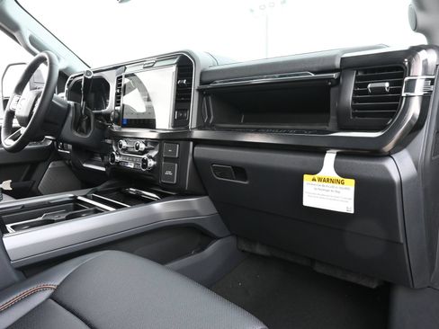 New 2026 Ford F350 Lariat w/ Lariat Premium Package AWD/4WD image 22