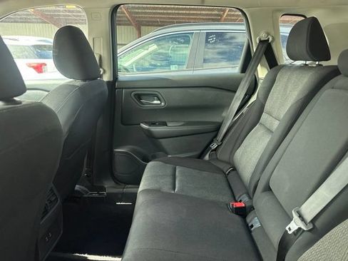 Used 2025 Nissan Rogue SV AWD/4WD image 19