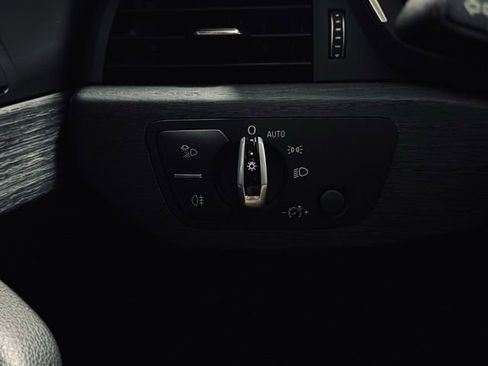 Used 2017 Audi A4 2.0T Premium Plus w/ Premium Plus Package image 33