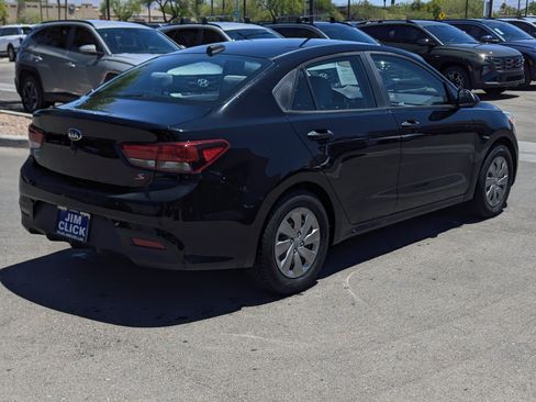 Used 2019 Kia Rio S w/ Technology Package FWD image 2