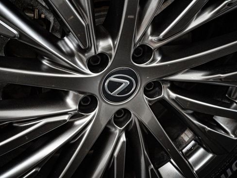 Certified 2024 Lexus RX 350 w/ Convenience Package image 8