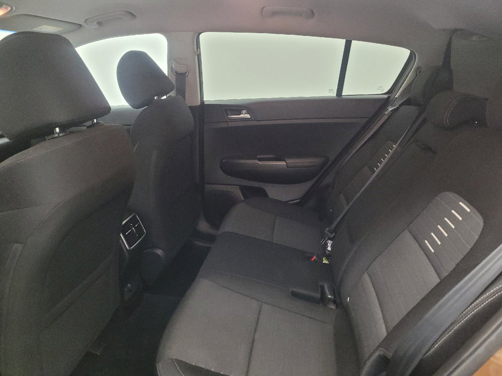 Used 2018 Kia Sportage LX AWD/4WD image 18