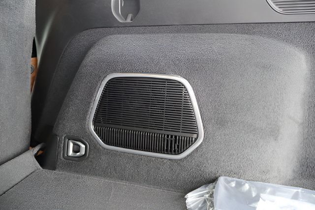 New 2027 Jeep Grand Cherokee Summit AWD/4WD image 11