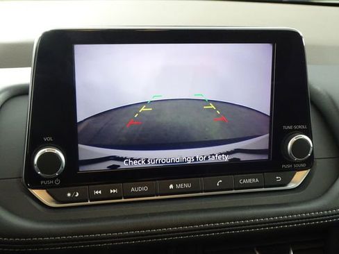 Used 2023 Nissan Rogue SV AWD/4WD image 36