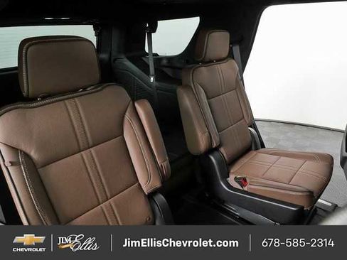 New 2026 Chevrolet Tahoe High Country w/ Sun And Tow Package image 23