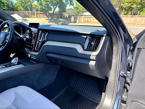 Used 2026 Volvo XC60 T8 Plus w/ Protection Package Premier AWD/4WD image 19