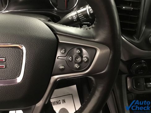 Used 2022 GMC Acadia AT4 w/ Technology Package image 45