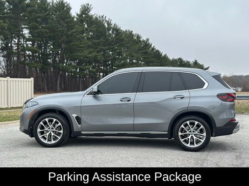 Certified 2024 BMW X5 xDrive40i w/ Premium Package AWD/4WD image 6