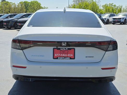 Used 2025 Honda Accord EX-L image 4