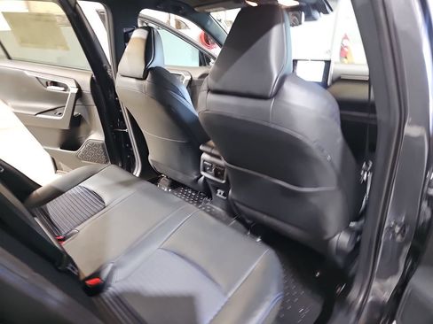 Used 2019 Toyota RAV4 XSE w/ XSE Weather Package AWD/4WD image 11