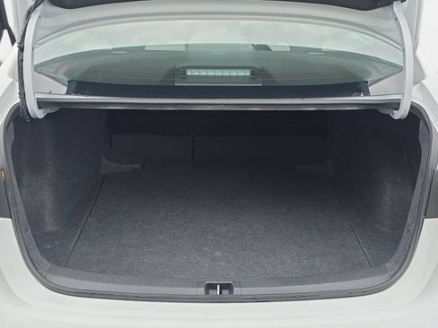 Used 2026 Toyota Corolla LE FWD image 12