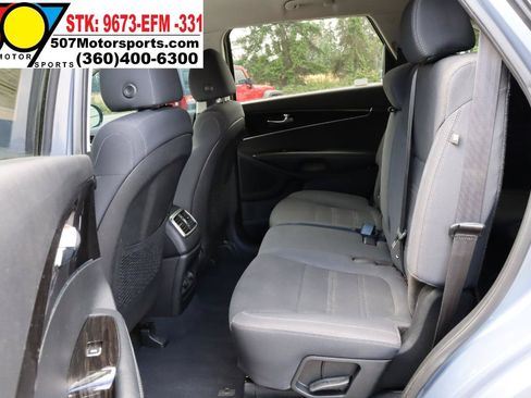 Used 2019 Kia Sorento S AWD/4WD image 14