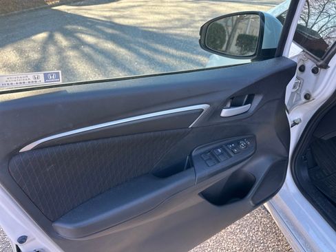 Used 2020 Honda Fit Sport image 35