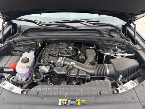 New 2025 Jeep Grand Cherokee Laredo X w/ Luxury Tech Group I image 24