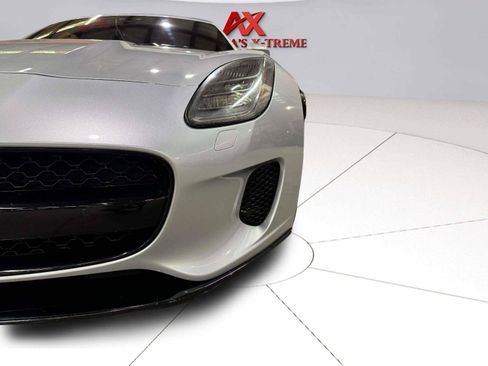 Used 2019 Jaguar F-TYPE Convertible RWD image 13