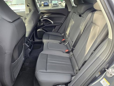 New 2025 Audi Q5 Premium Plus image 10