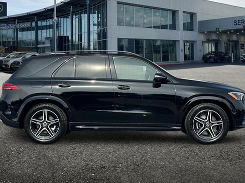New 2026 Mercedes-Benz GLE 450 4MATIC image 3