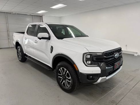 Used 2024 Ford Ranger Lariat w/ Trailer Tow Package AWD/4WD image 3