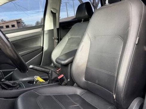 Used 2015 Volkswagen Passat 1.8T Limited Edition image 13