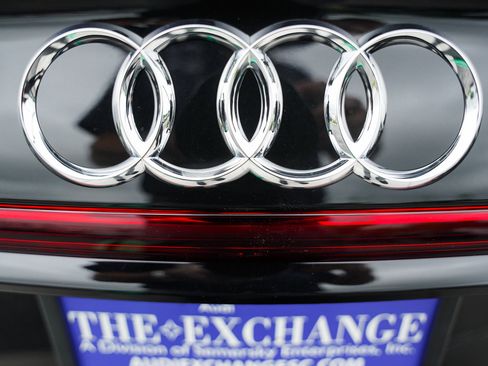 New 2025 Audi A8 L 3.0T image 24