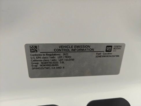 Used 2022 Chevrolet Traverse LT image 62