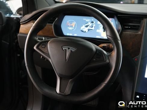 Used 2019 Tesla Model X 100D image 15
