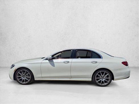 Used 2021 Mercedes-Benz E 350 Sedan image 3