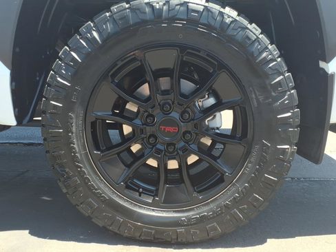 Used 2024 Toyota Tundra Limited w/ TRD Off-Road Package AWD/4WD image 10