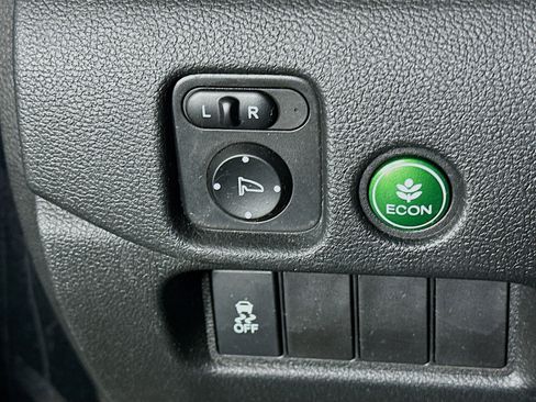 Used 2017 Honda Pilot EX-L image 17