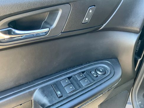 Used 2013 GMC Acadia SLT FWD image 20