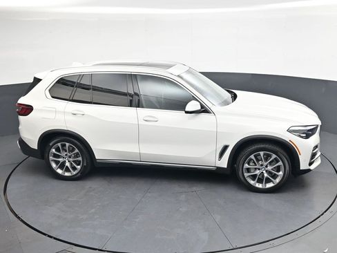 Used 2021 BMW X5 xDrive40i AWD/4WD image 19