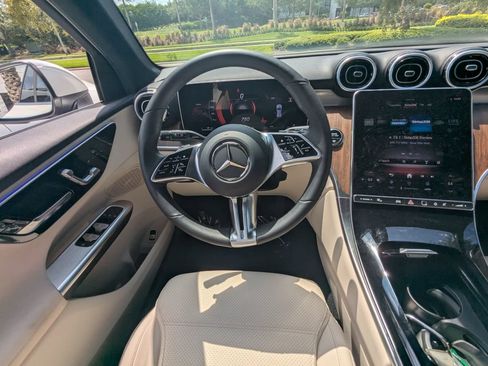 Certified 2026 Mercedes-Benz GLC 300 image 3