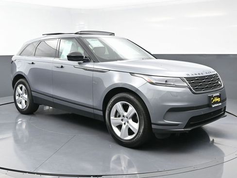 Used 2025 Land Rover Range Rover Velar S image 3
