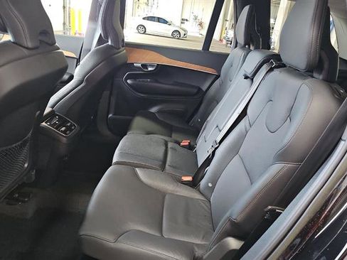 Used 2023 Volvo XC90 B5 Plus w/ Protection Package Premier AWD/4WD image 11