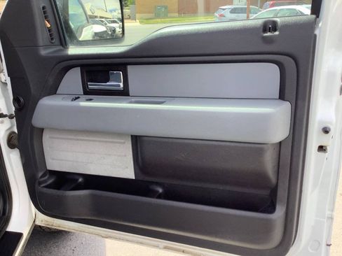 Used 2014 Ford F150 XL w/ Equipment Group 101A Mid AWD/4WD image 40