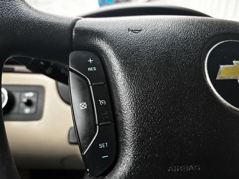 Used 2011 Chevrolet Impala LS image 19