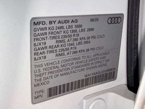 Used 2025 Audi Q5 Premium w/ Convenience Package AWD/4WD image 31
