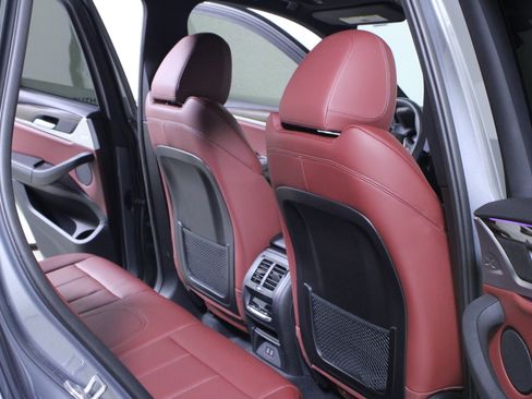 Used 2023 BMW X3 xDrive30i image 14