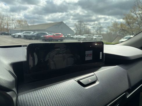 Used 2026 MAZDA CX-90 3.3 Turbo w/ Select Package image 7