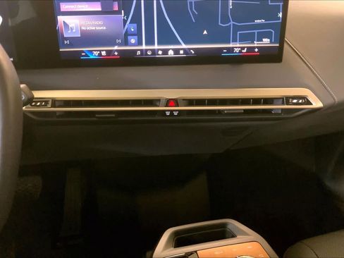 Certified 2024 BMW iX xDrive50 w/ Premium Package image 34