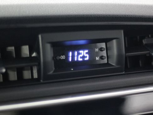 Used 2017 Toyota Corolla iM FWD image 26