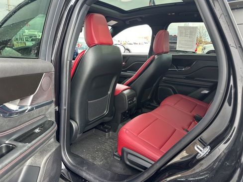 Used 2025 Lincoln Corsair Reserve w/ Jet Appearance Package image 22