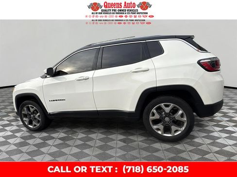 Used 2018 Jeep Compass Limited w/ Navigation Group image 9