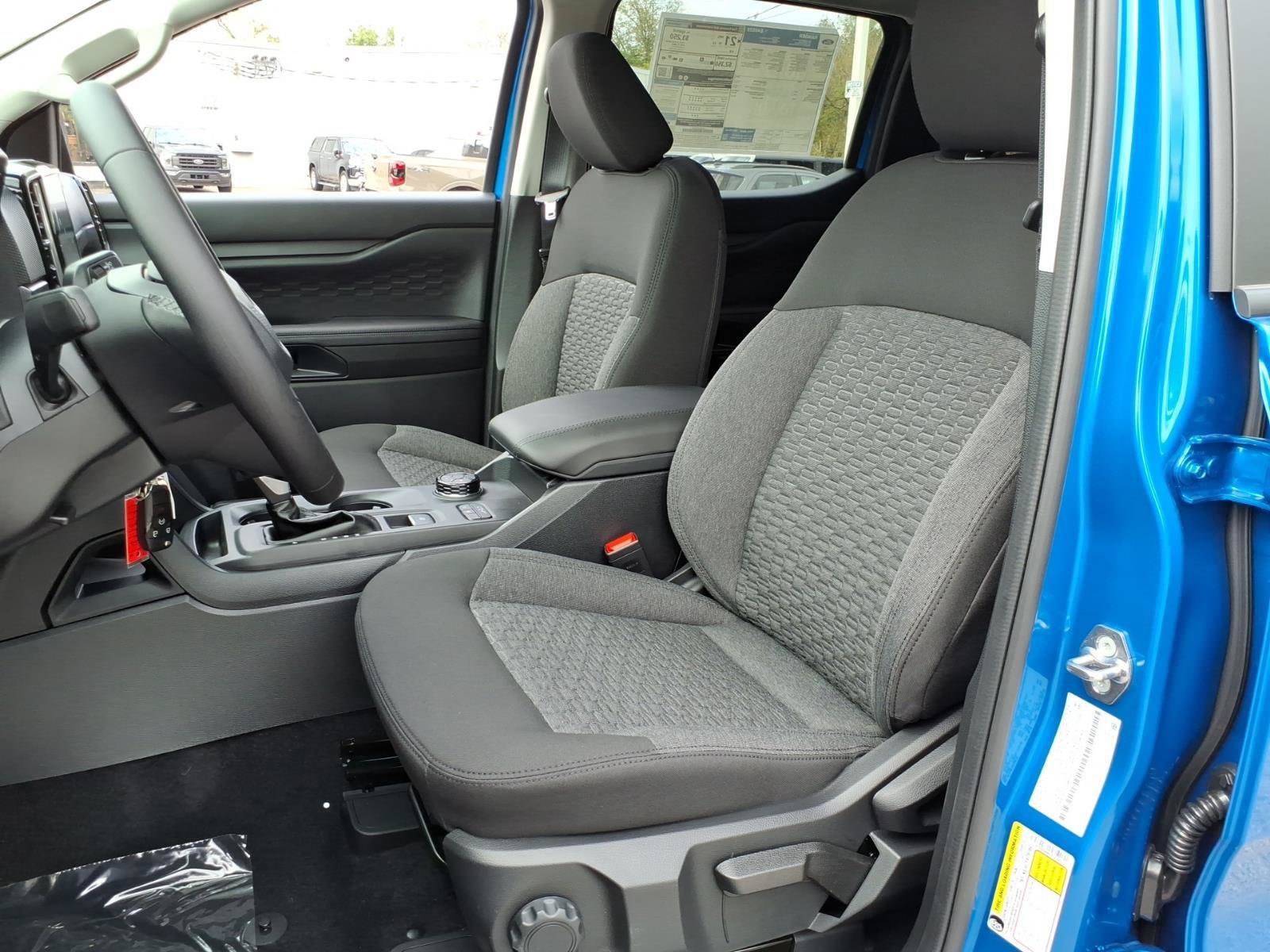 New 2026 Ford Ranger XLT w/ FX4 Off-Road Package AWD/4WD image 4