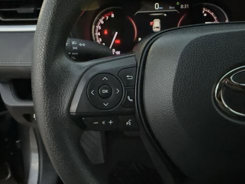 Used 2024 Toyota RAV4 XLE w/ Convenience Package image 14