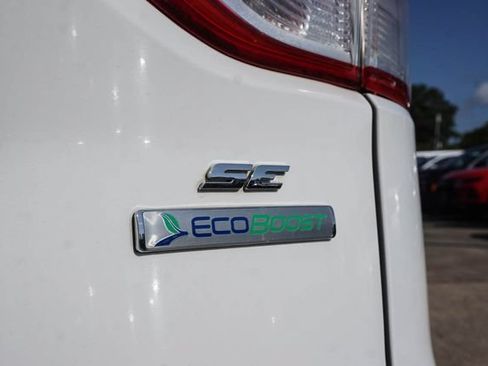 Used 2014 Ford Escape SE w/ SE Chrome Package FWD image 7